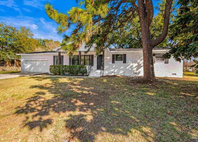 Property at 3420 Summit Blvd, Pensacola, FL 32503, 3 beds, 2 baths