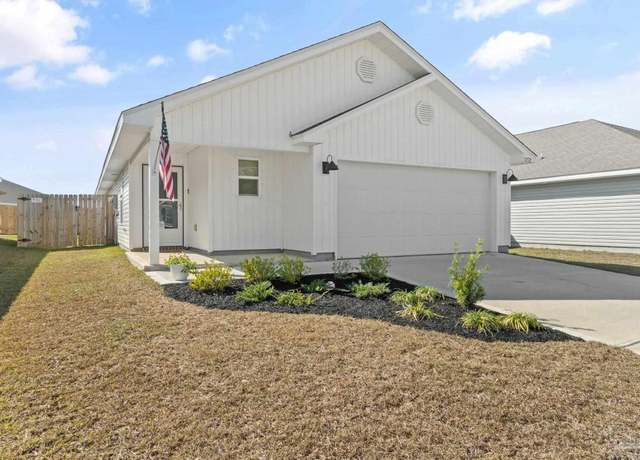 Property at 5252 Peach Dr, Pace, FL 32571, 3 beds, 2 baths