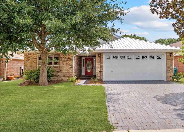 Property at 4666 Sunsail Cir, Destin, FL 32541, 3 beds, 2 baths