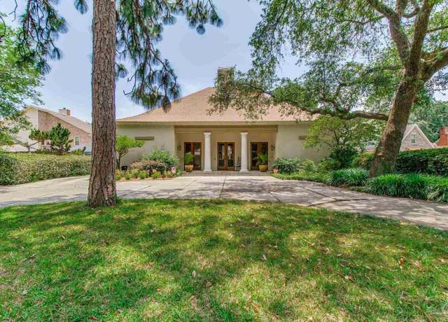 Property at 4506 Lavallet Ln, Pensacola, FL 32504, 4 beds, 3.5 baths