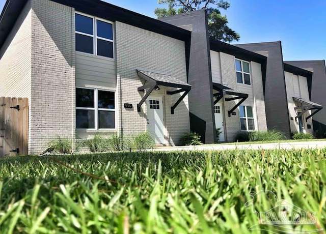 Property at 990 W Zarragossa St, Pensacola, FL 32502, 3 beds, 1.5 baths