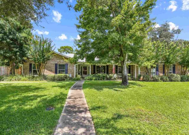 Property at 424 Dracena Way, Gulf Breeze, FL 32561, 4 beds, 3 baths