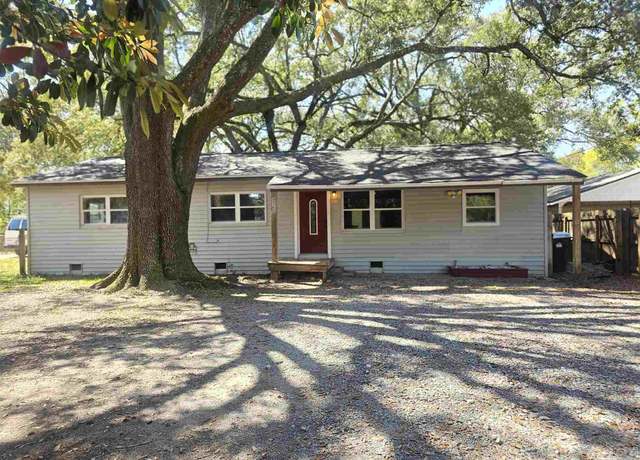 Property at 8365 Lawton St, Pensacola, FL 32514, 3 beds, 2 baths