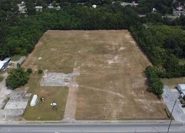 Property at 300 Block N Main St, Atmore, AL 36502