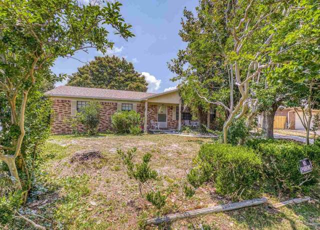 Property at 1161 Harbor Ln, Gulf Breeze, FL 32563, 3 beds, 2 baths