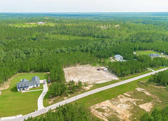 Property at 8221 Teton Crest Dr, Pace, FL 32571