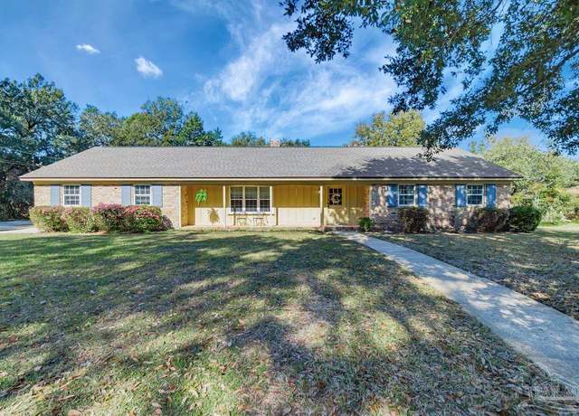 Property at 6311 Alvarado Rd, Pensacola, FL 32504, 4 beds, 3 baths
