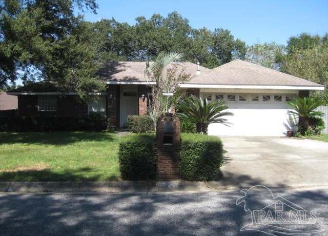 Property at 7259 Rampart Way, Pensacola, FL 32505, 3 beds, 2 baths