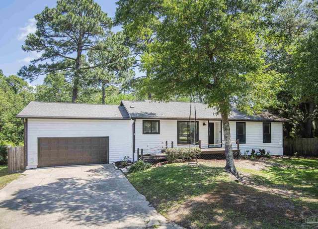 Property at 2732 Sanibel Pl, Gulf Breeze, FL 32563, 3 beds, 2 baths