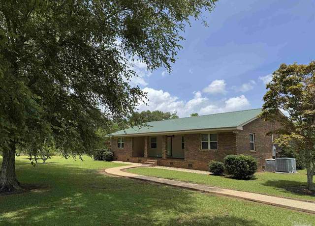 Property at 6701 Will Jones Rd, Jay, FL 32565, 3 beds, 2 baths