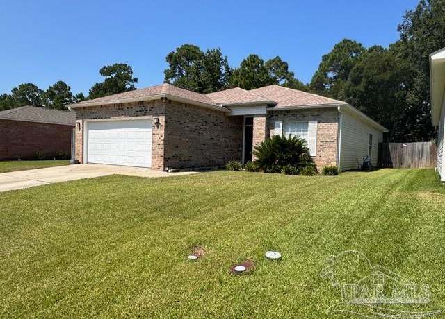 Property at 5827 Dandelion Ln, Pensacola, FL 32526, 3 beds, 2 baths