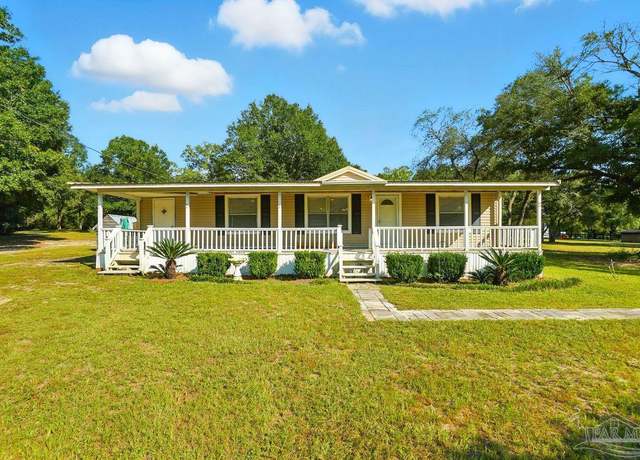 Property at 7880 Munson Hwy, Milton, FL 32570, 2 beds, 1 bath