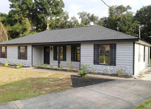 Property at 9980 Candlestick Ln, Pensacola, FL 32514, 4 beds, 2 baths