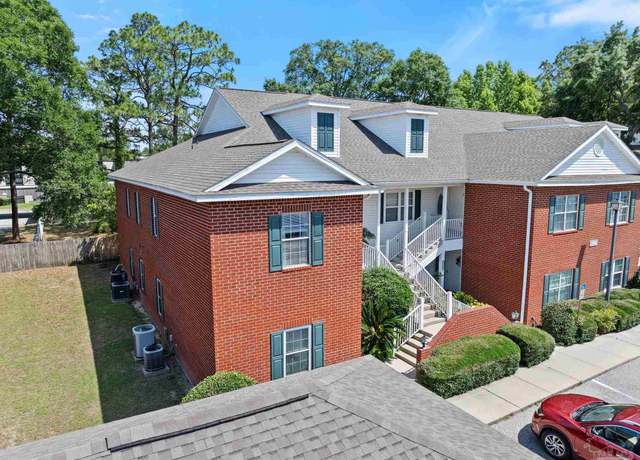 Property at 5870 Spanish Trl Unit E, Pensacola, FL 32504, 3 beds, 2 baths
