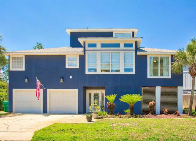 Property at 236 Tecumseh Ln, Mary Esther, FL 32569, 5 beds, 3 baths