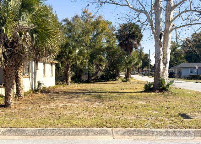 Property at 1200 N C St, Pensacola, FL 32501