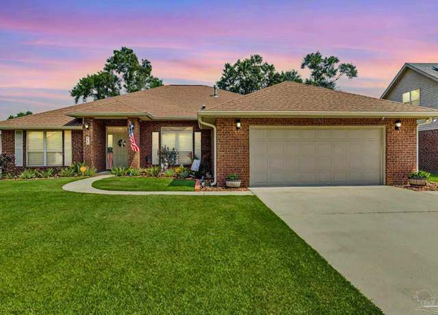 Property at 966 Perdido Rd, Cantonment, FL 32533, 4 beds, 3 baths