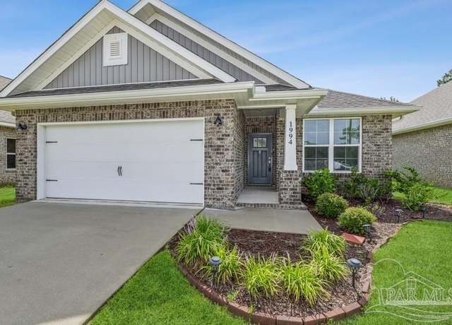 Property at 1994 Cambridge Park Dr, Gulf Breeze, FL 32563, 3 beds, 2 baths