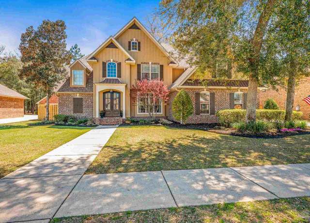 Property at 5837 Dahoon Dr, Pensacola, FL 32526, 4 beds, 3 baths