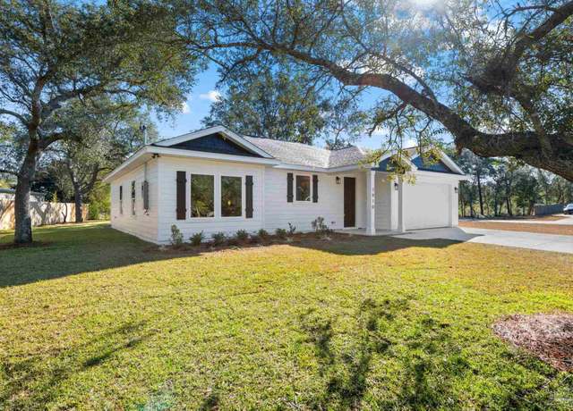 Property at 2910 Ferris Dr, Navarre, FL 32566, 3 beds, 2 baths