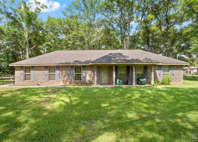 Property at 5490 Bellview Ave, Pensacola, FL 32526, 2 beds, 2 baths