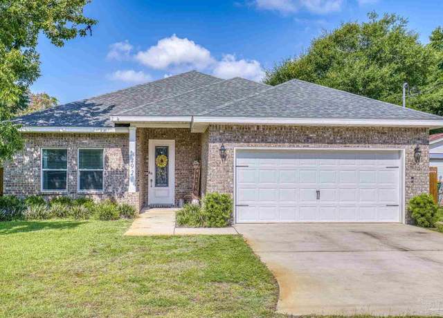 Property at 492 Aleta Ave, Mary Esther, FL 32569, 4 beds, 2 baths