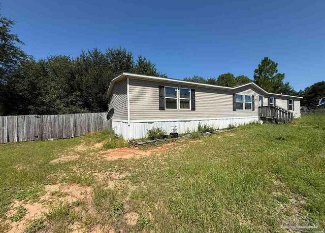 Property at 4891 Blue Ribbon Dr, Milton, FL 32583, 5 beds, 3 baths