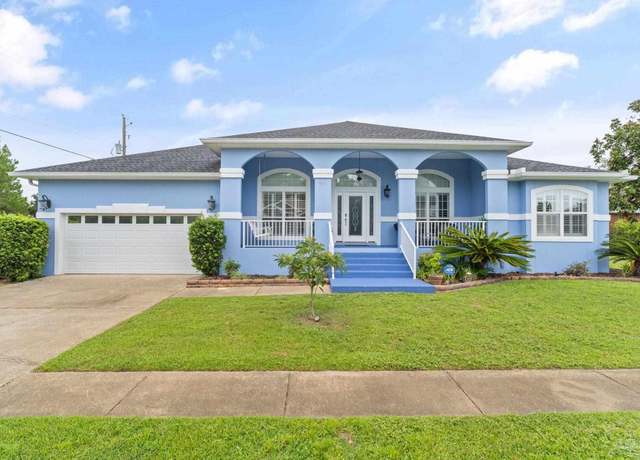Property at 569 Radiant Cir, Mary Esther, FL 32569, 4 beds, 3 baths