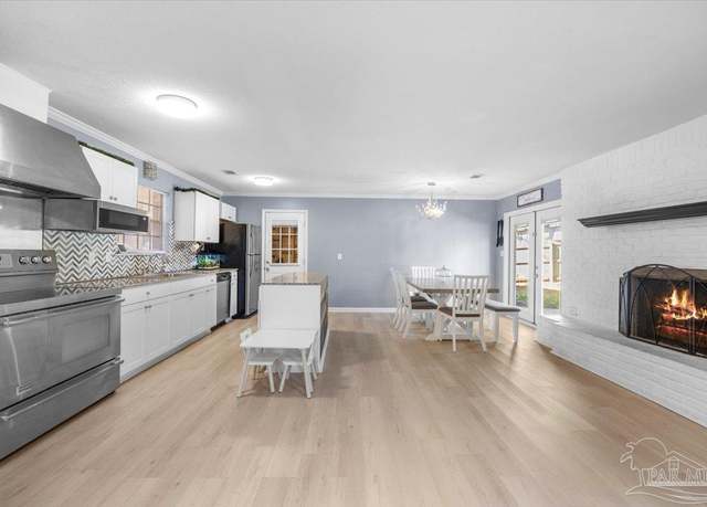 Property at 931 Pocahontas Dr, Ft Walton Beach, FL 32547, 3 beds, 2 baths