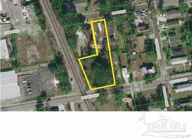 Property at 100 E Maxwell St, Pensacola, FL 32501