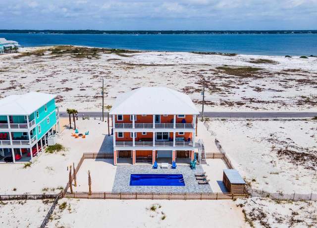 Property at 7537 White Sands Blvd, Navarre, FL 32566, 5 beds, 6 baths