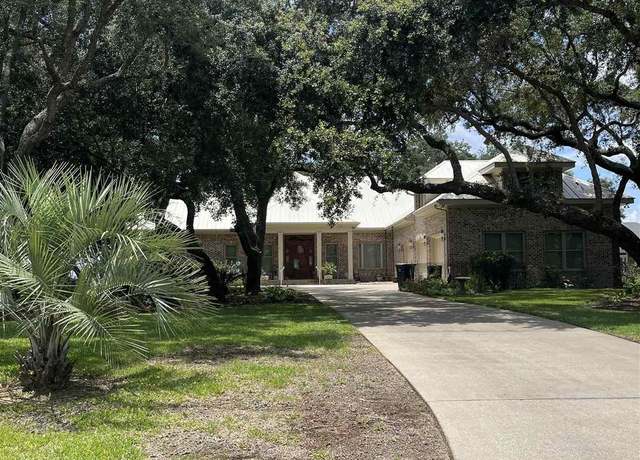 Property at 5288 Pale Moon Dr, Pensacola, FL 32507, 3 beds, 3 baths
