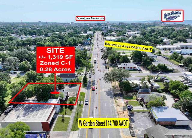 Property at 1304 W Garden St, Pensacola, FL 32502, 3 beds, 1.5 baths