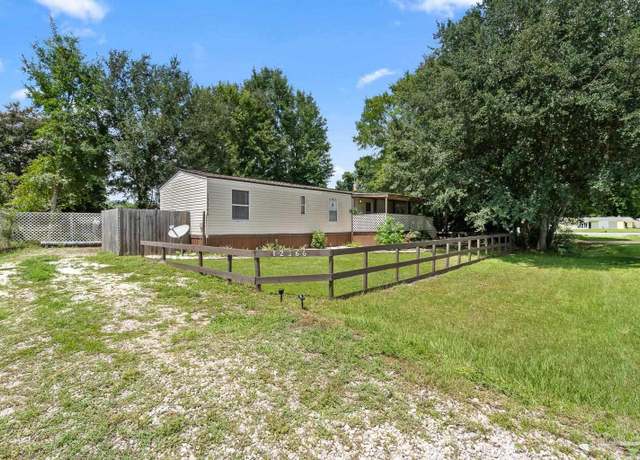 Property at 12366 Ailanthus Dr, Pensacola, FL 32506, 2 beds, 1 bath