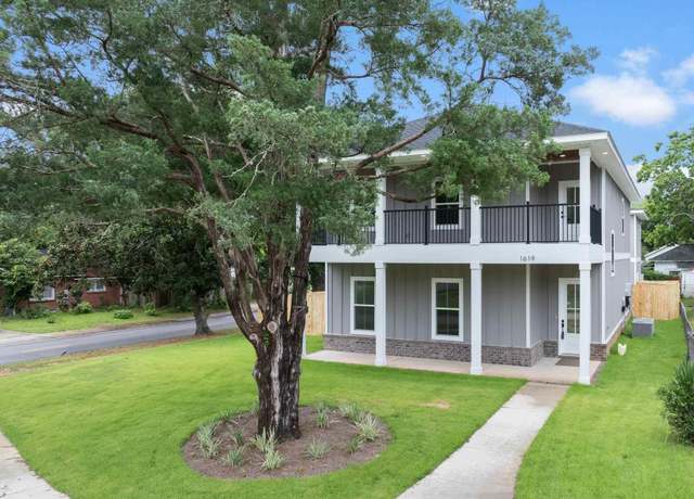 Property at 1619 E De Soto St, Pensacola, FL 32501, 5 beds, 4.5 baths