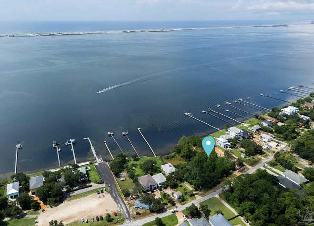 Property at 5275 Soundside Dr, Gulf Breeze, FL 32563