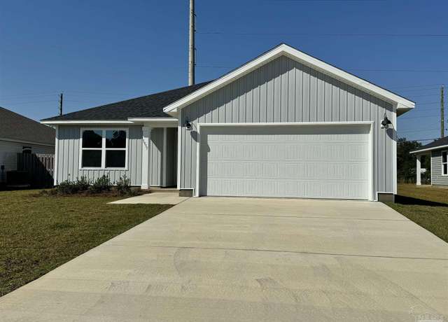 Property at 9725 Angel Oak Dr, Pensacola, FL 32526, 4 beds, 2 baths