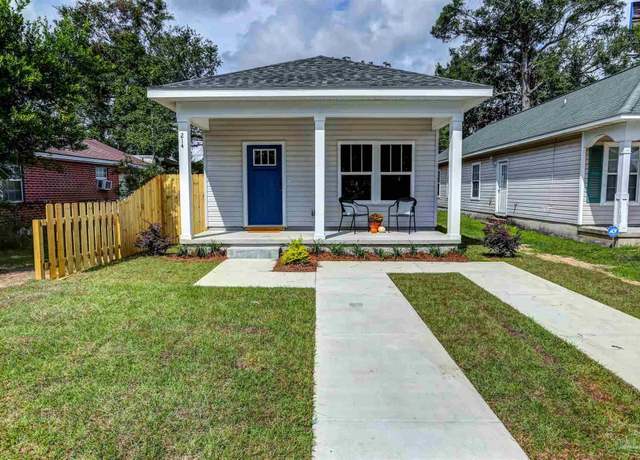 Property at 214 E Yonge St, Pensacola, FL 32503, 3 beds, 2 baths
