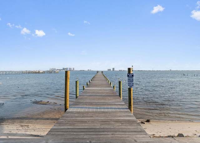 Property at 8253 Navarre Pkwy Unit D200, Navarre, FL 32566, 2 beds, 2.5 baths