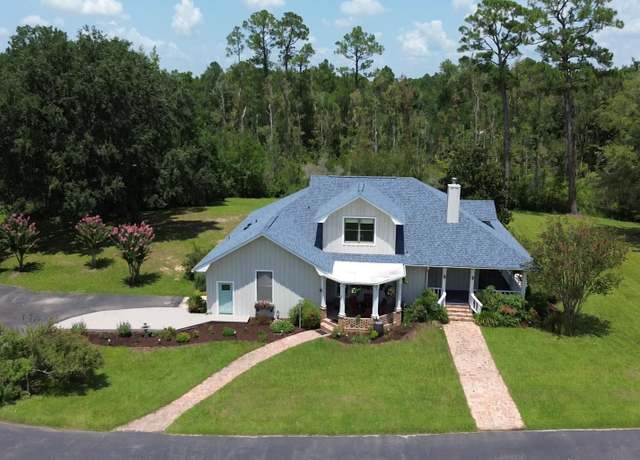 Property at 3375 Robinson Point Rd, Milton, FL 32583, 6 beds, 4 baths