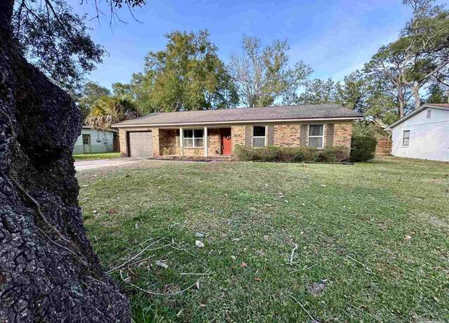 Property at 4426 Creighton Rd, Pensacola, FL 32504, 3 beds, 2 baths