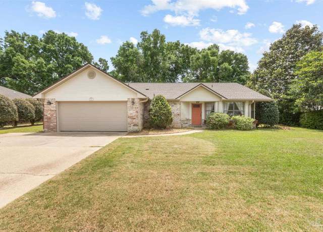 Property at 847 Ridge View Ln, Pensacola, FL 32514, 3 beds, 2 baths