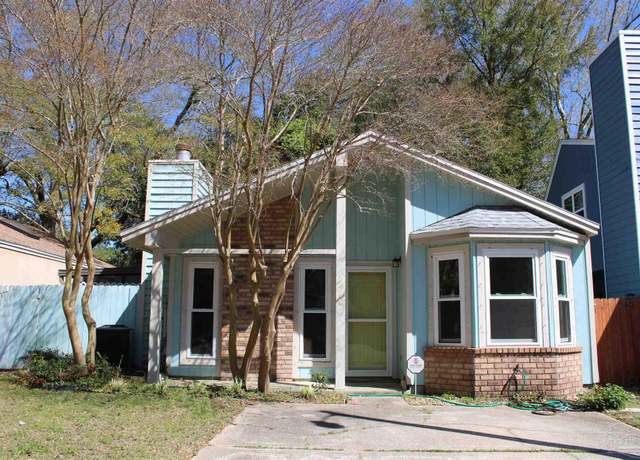 Property at 2960 Pickford Pl, Pensacola, FL 32503, 2 beds, 2 baths