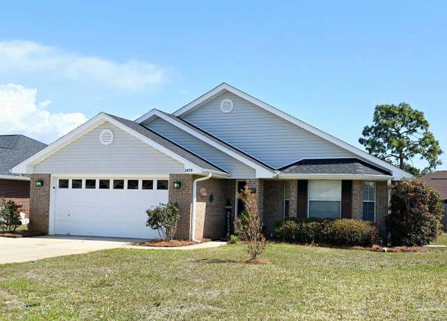 Property at 2479 Heritage Cir, Navarre, FL 32566, 3 beds, 2 baths