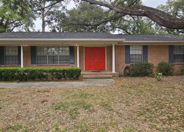 Property at 473 Shiloh Dr, Pensacola, FL 32503, 3 beds, 2 baths