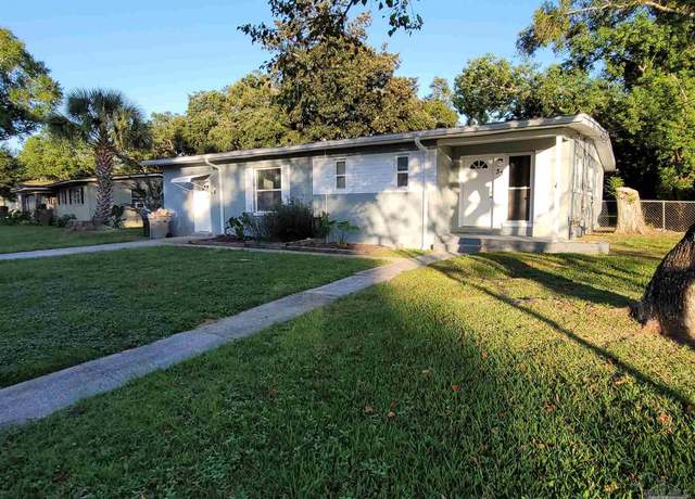 Property at 33 Nottingham Way, Pensacola, FL 32506, 3 beds, 2 baths