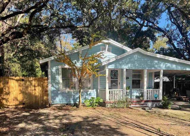 Property at 4912 Elsa Ave, Pensacola, FL 32506, 3 beds, 1 bath