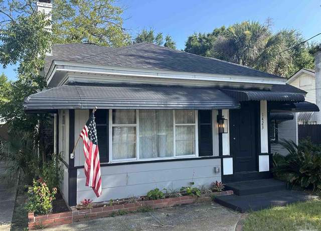 Property at 1423 Wisteria Ave, Pensacola, FL 32507, 4 beds, 3 baths