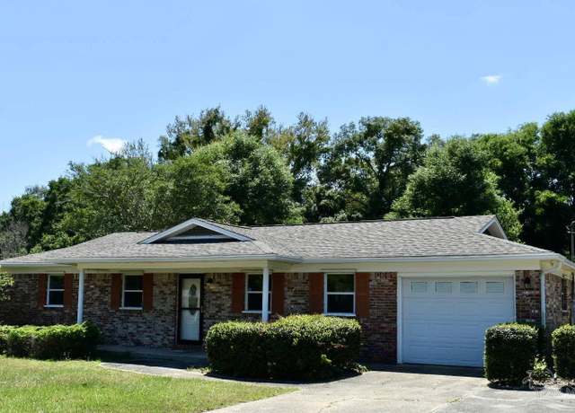Property at 2975 Christine St, Pensacola, FL 32526, 4 beds, 2 baths