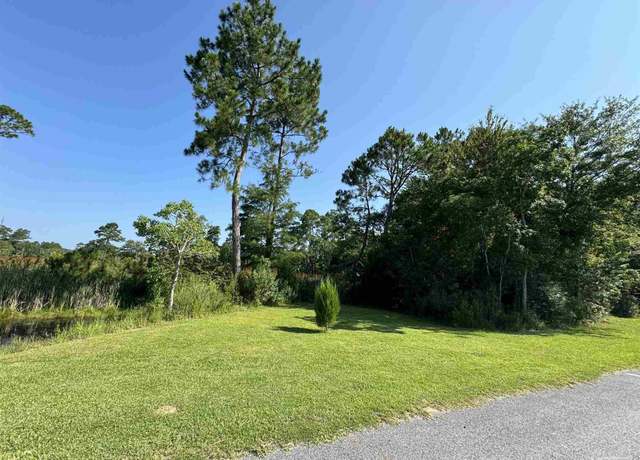 Property at 4395 Casa Grande Ln, Milton, FL 32583